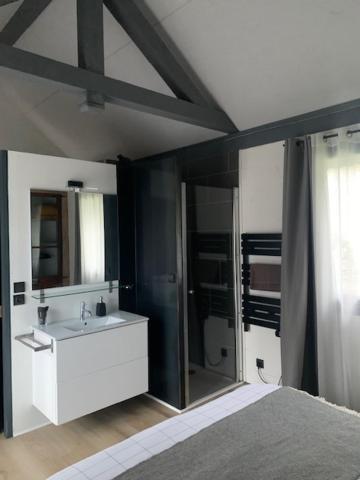Les Chambres De Pauline Appartements Avec Climatisation Et Spa Albertville Bagian luar foto